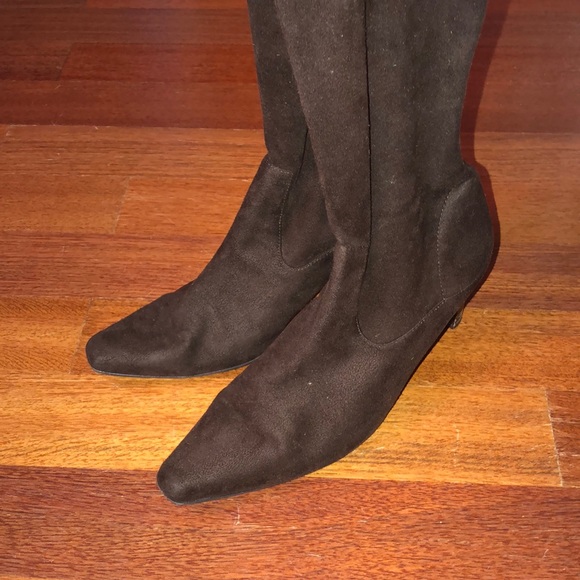 Coley • Brown Suede Heeled Boots - Picture 3 of 7